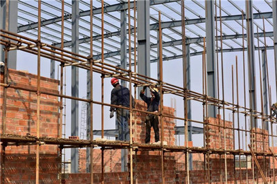 康美來(lái)余春富董事長(zhǎng)視察云湶谷股份投資項(xiàng)目建設(shè)工程，強(qiáng)調(diào)高質(zhì)量推進(jìn)項(xiàng)目進(jìn)展